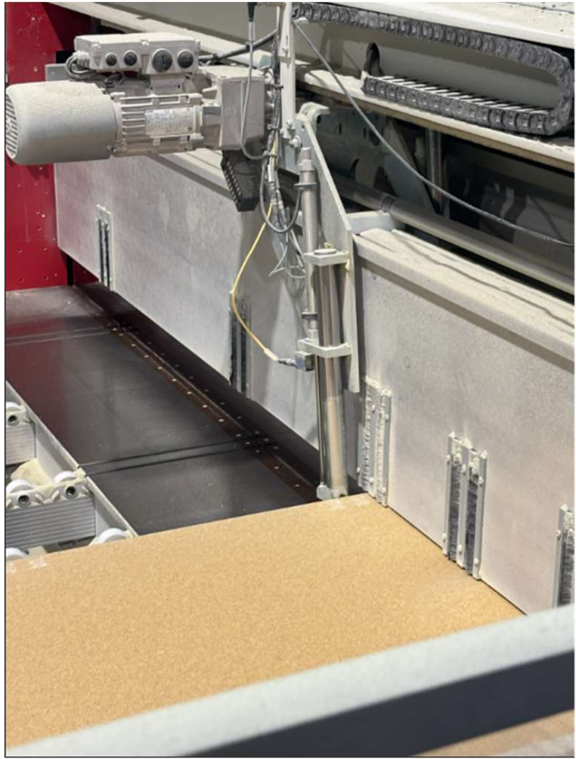 Schelling Saw Chip Guarding System